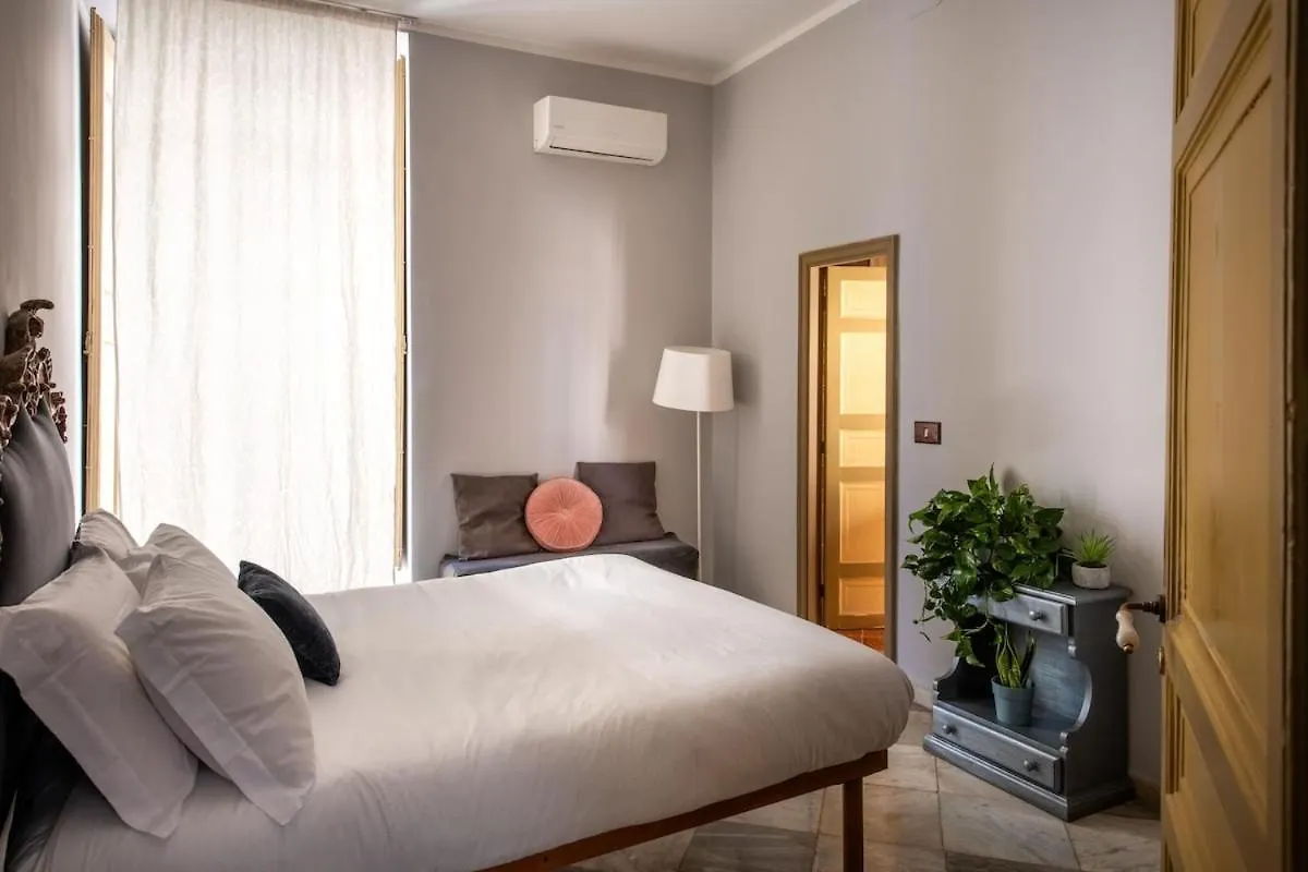 Lejlighed Iflat Suite Del Barone With Terrace Palermo