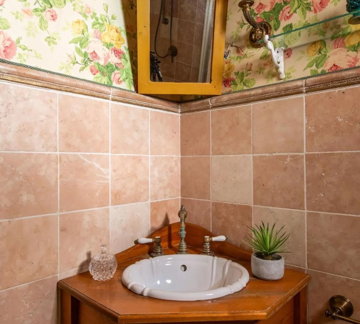 Iflat Suite Del Barone With Terrace Palermo Italy